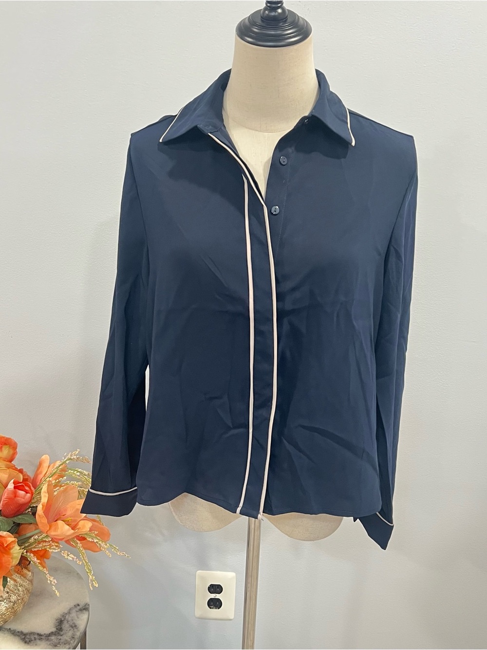 Modern Works Navy Business Button Down Shirt With White Piping Size XS